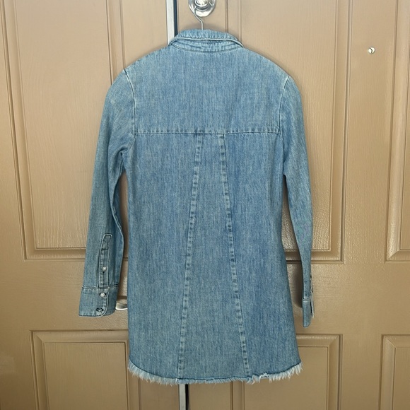 Top - Picture 2 of 6